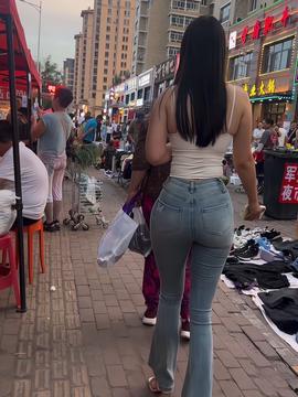 街拍视频网站,街拍视频网站捕捉潮流风采